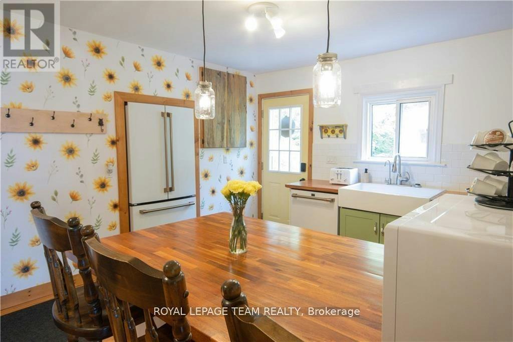 1862 River Road, Hastings Highlands, ON, K0J 1B0 - 14