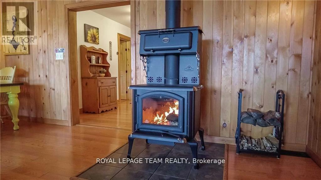 1862 River Road, Hastings Highlands, ON, K0J 1B0 - 5