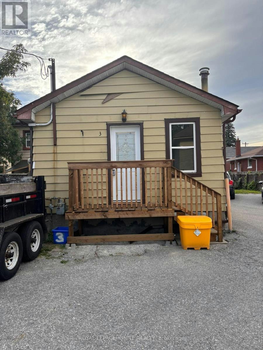 3-178 Park Road N, Oshawa, ON, L1J 4L6 - 2