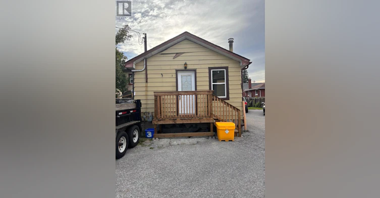 3-178 Park Road N, Oshawa, ON, L1J 4L6 - 2