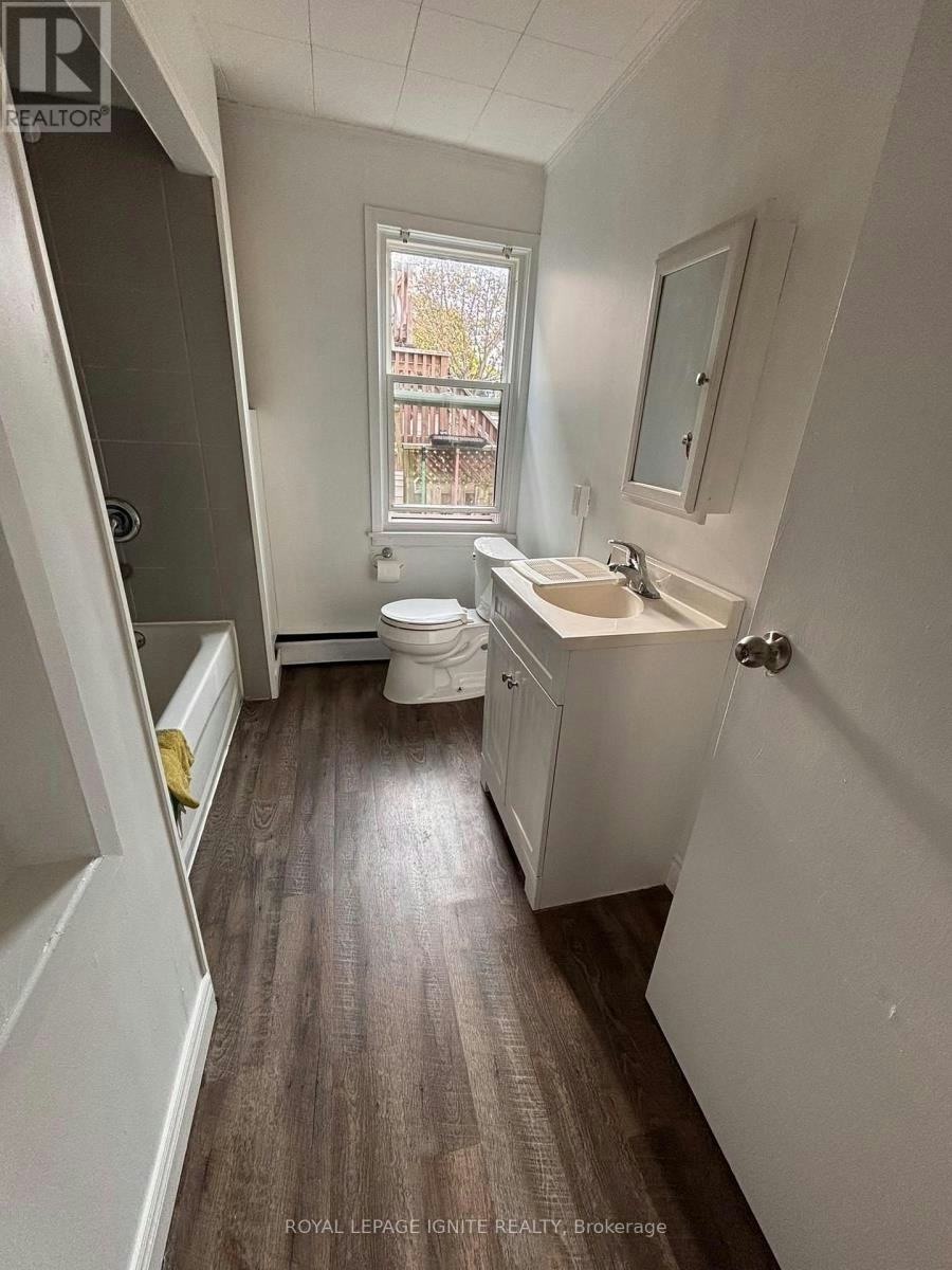 3-178 Park Road N, Oshawa, ON, L1J 4L6 - 8