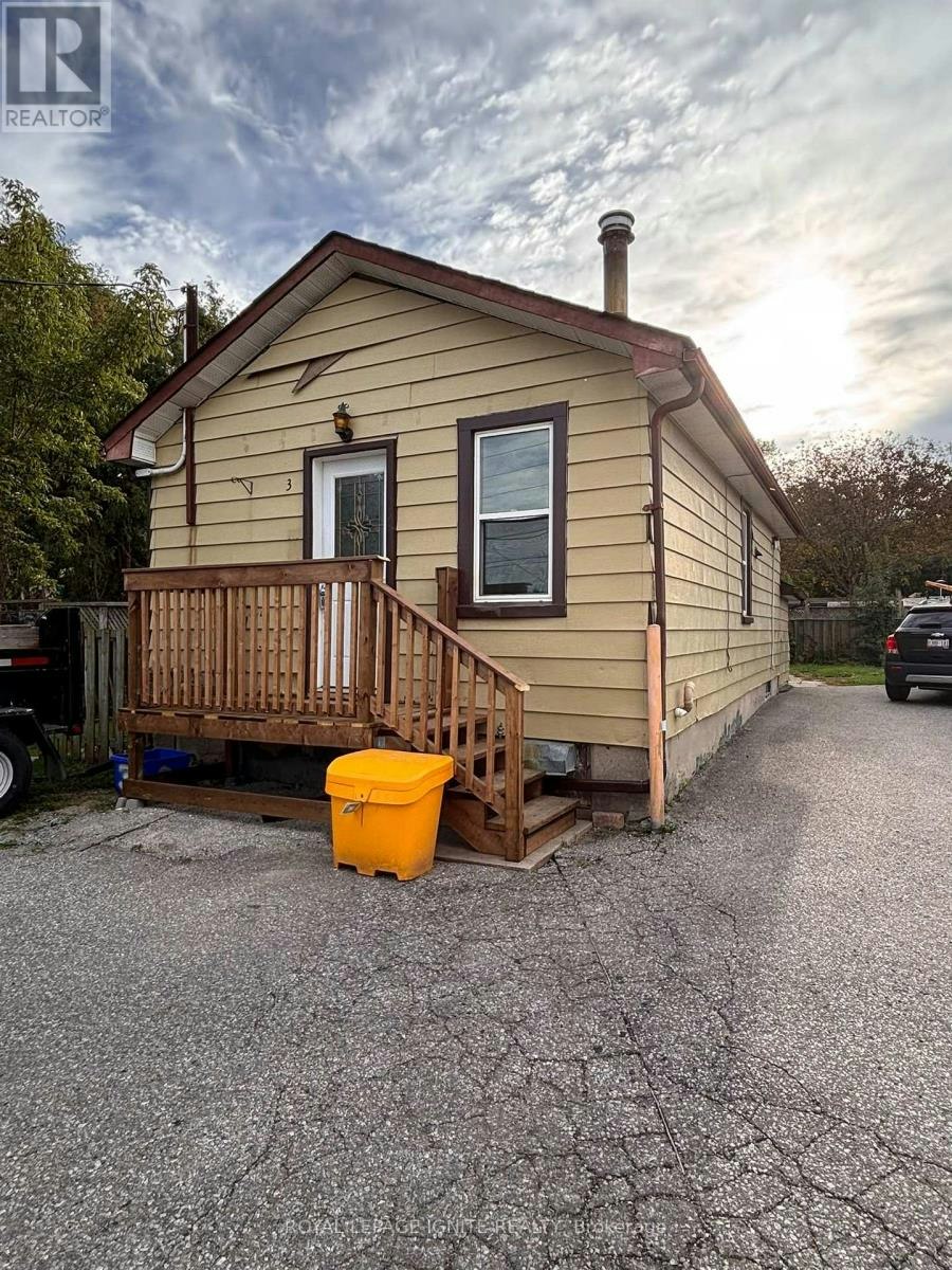 3-178 Park Road N, Oshawa, ON, L1J 4L6