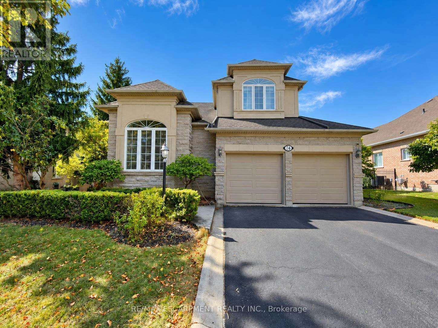 74 Davidson Boulevard, Hamilton, ON, L9H 6Y1