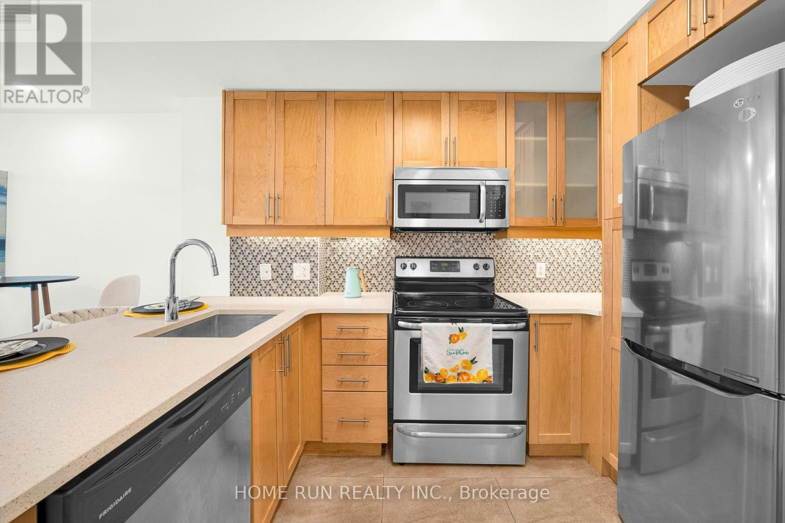 1906-242 Rideau Street, Ottawa, ON, K1N 0B7 - 5