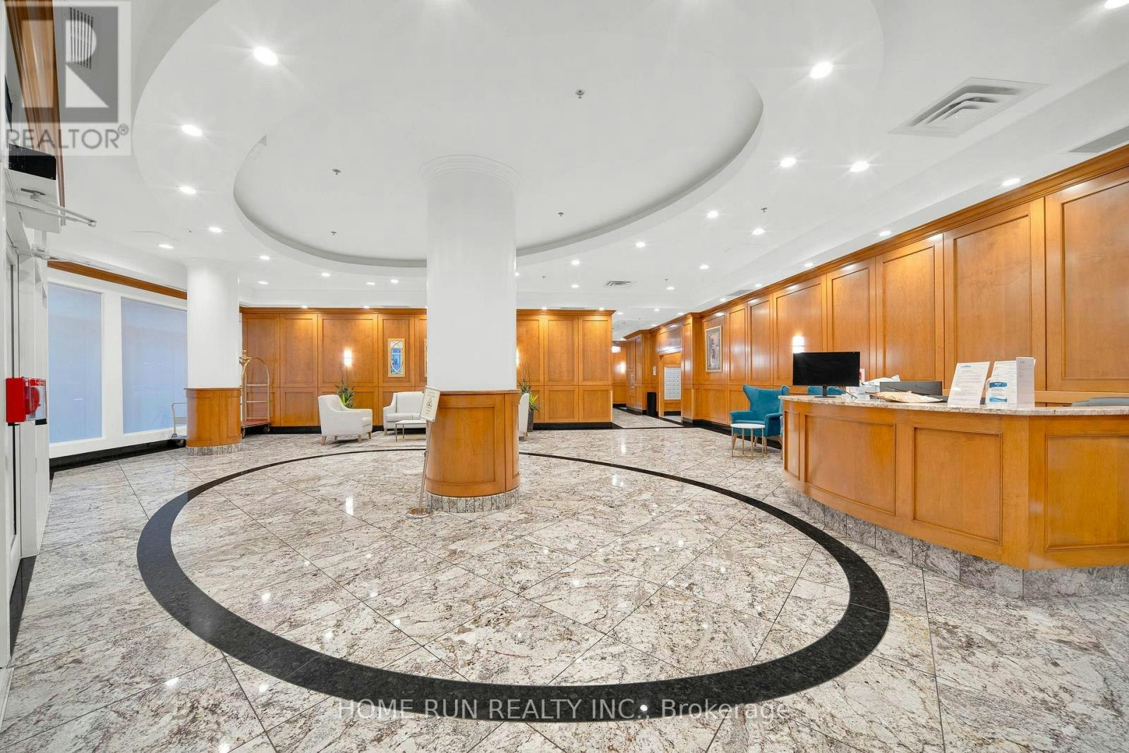 1906-242 Rideau Street, Ottawa, ON, K1N 0B7 - 2