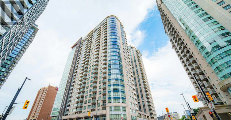 1906-242 Rideau Street, Ottawa, ON, K1N 0B7