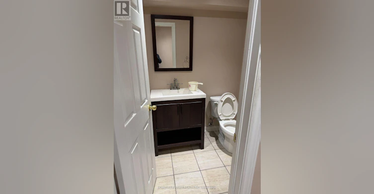 BSMT-3 Cabin Trail Crescent, Whitchurch-Stouffville, ON, L4A 0S7 - 4