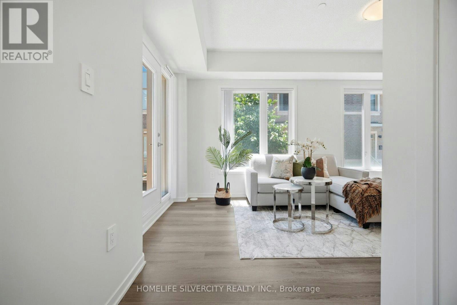 13-11 Honeycrisp Crescent, Vaughan, ON, L4K 0N6 - 4