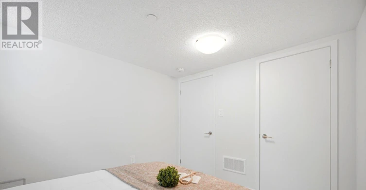 13-11 Honeycrisp Crescent, Vaughan, ON, L4K 0N6 - 25