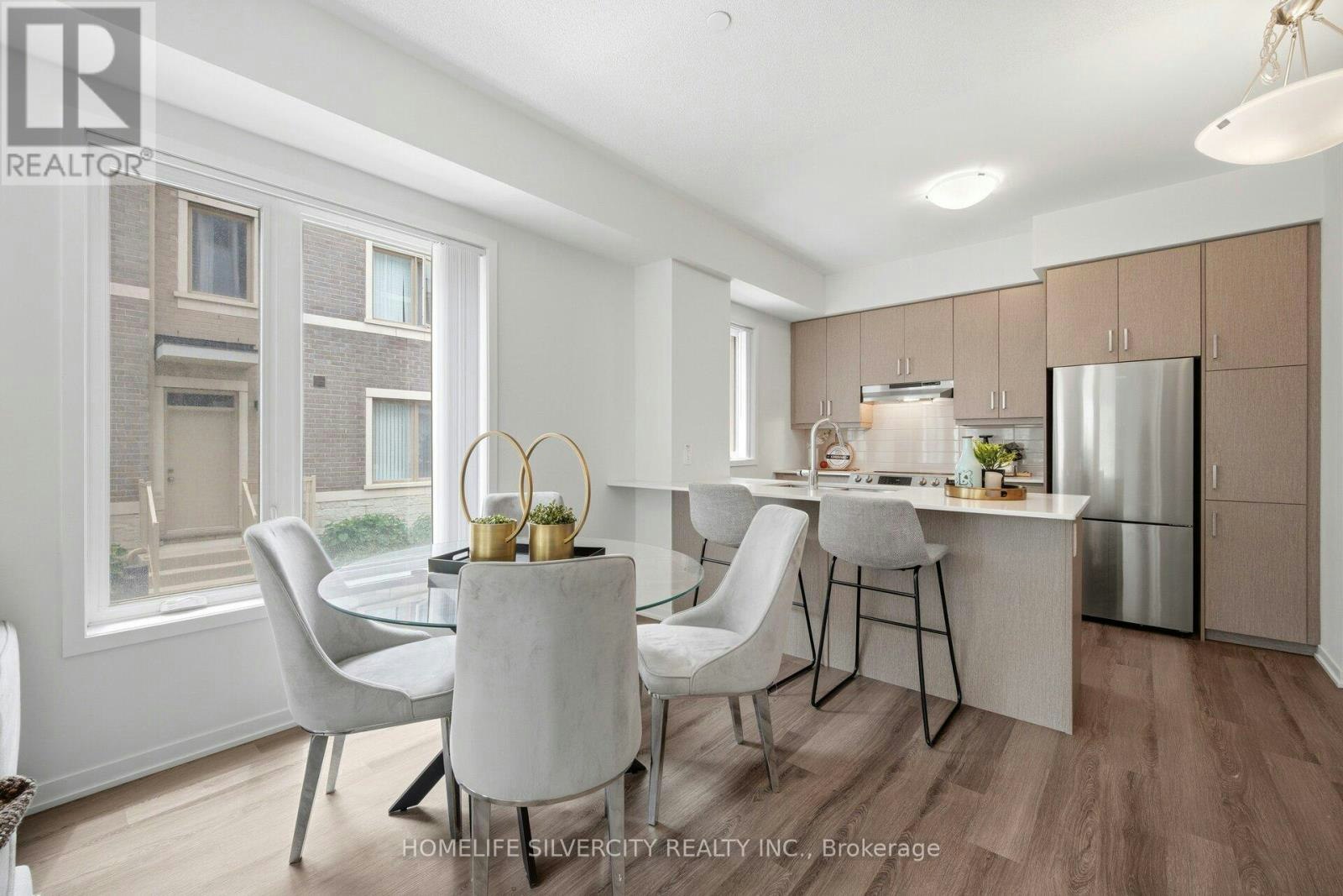 13-11 Honeycrisp Crescent, Vaughan, ON, L4K 0N6 - 8