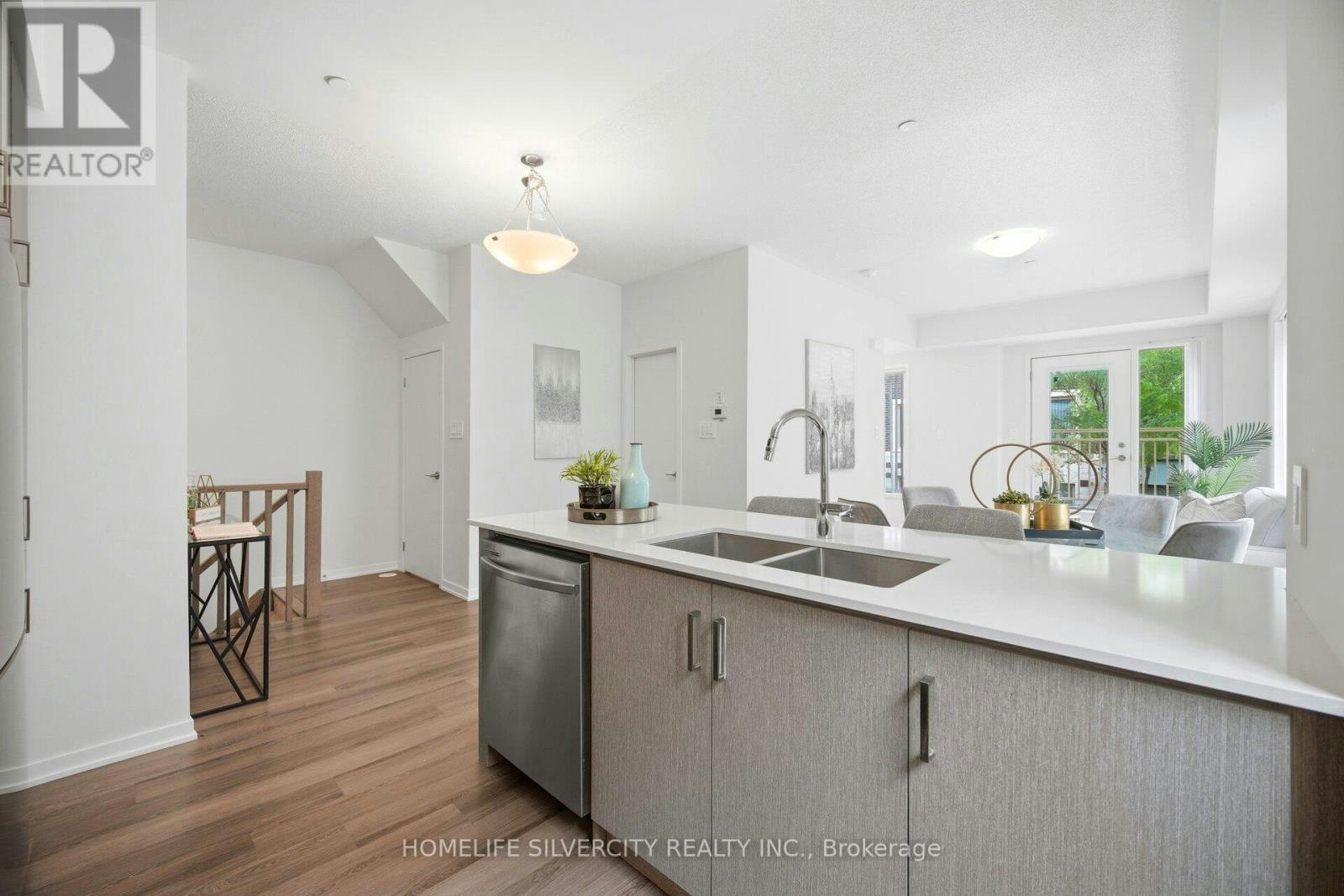 13-11 Honeycrisp Crescent, Vaughan, ON, L4K 0N6 - 15