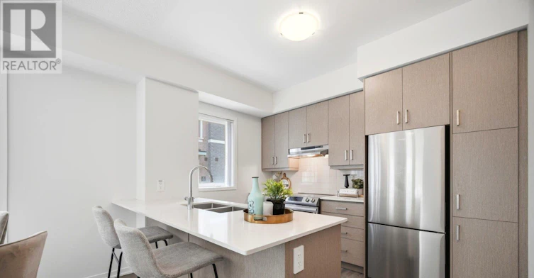 13-11 Honeycrisp Crescent, Vaughan, ON, L4K 0N6 - 10
