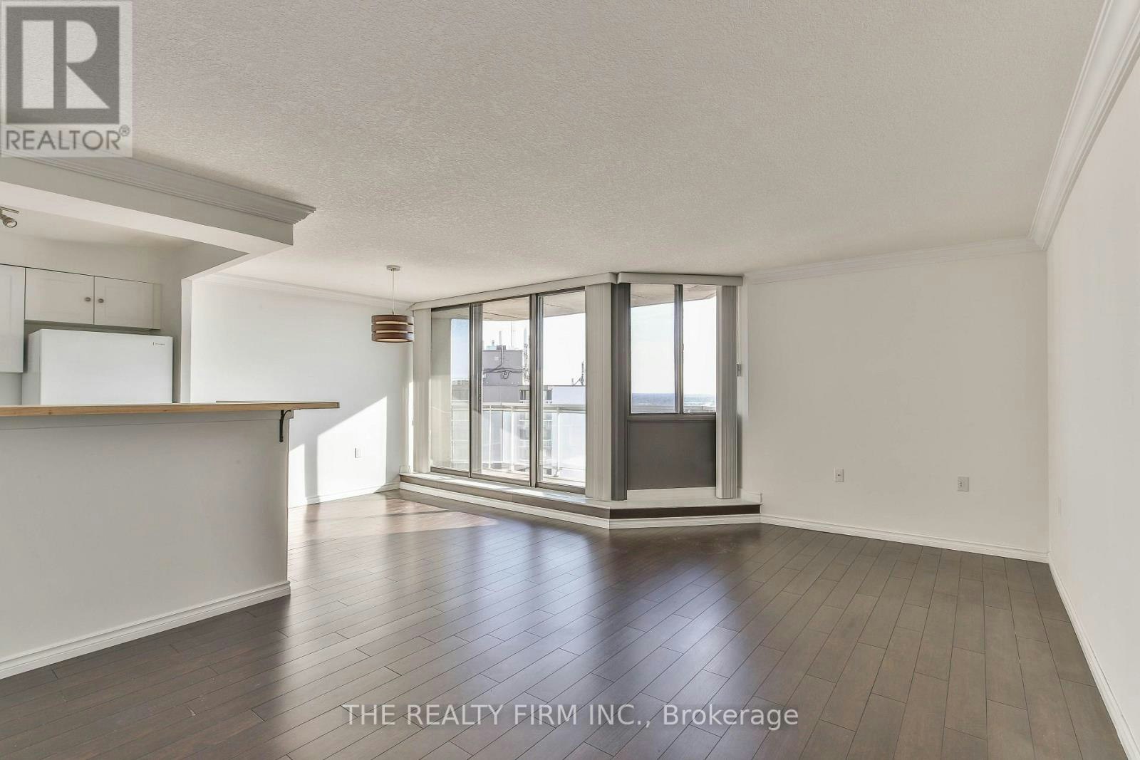 2605-323 Colborne Street, London, ON, N6B 3N8 - 9