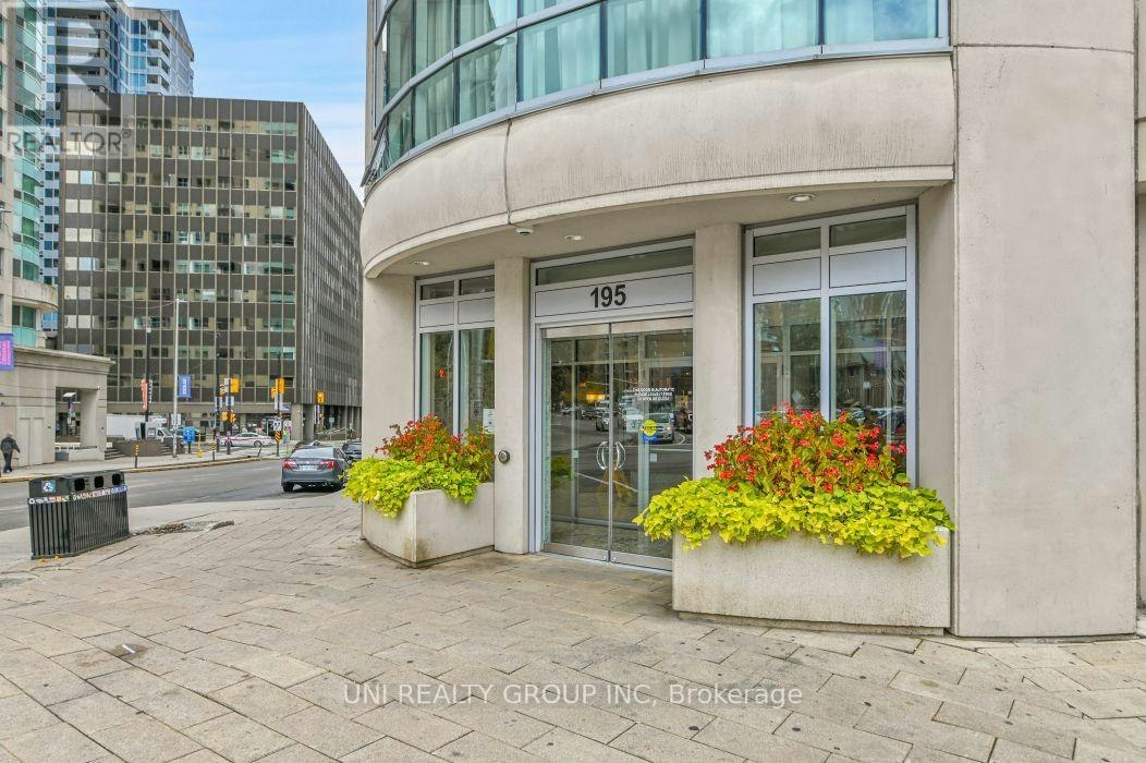 909-195 Besserer Street S, Ottawa, ON, K1N 0B6 - 2