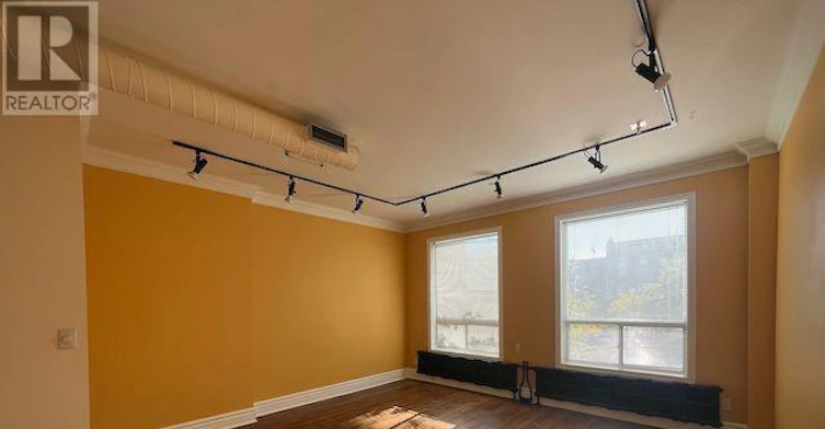 401 Spadina Avenue, Toronto, ON, M5T 2G6 - 12