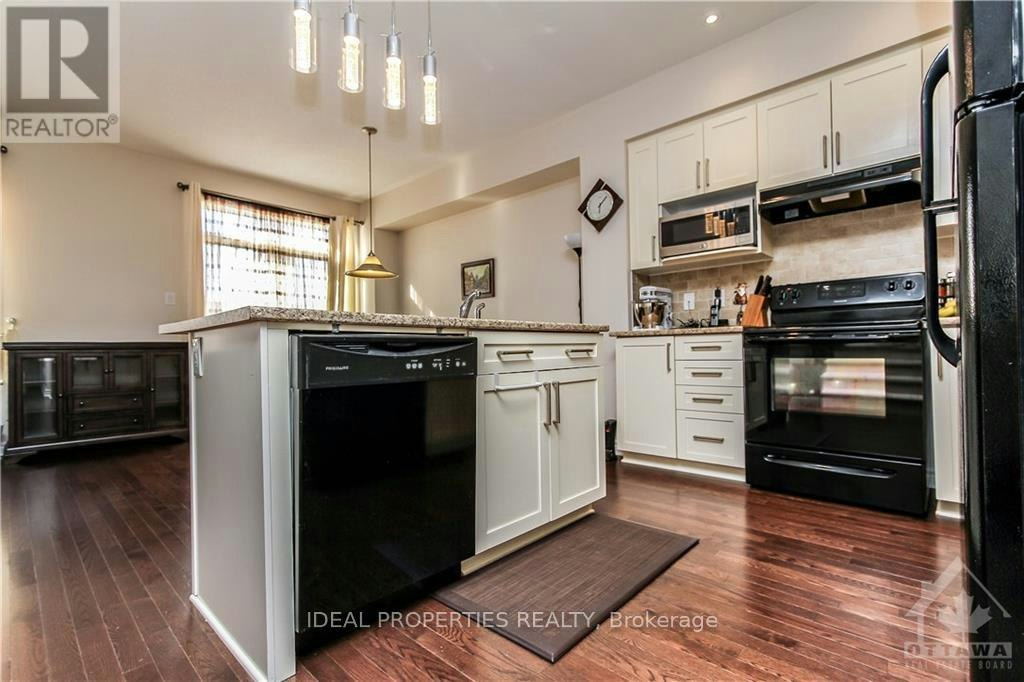 6063 Bluff Drive NORTH, Ottawa, ON, K1V 2L6 - 13
