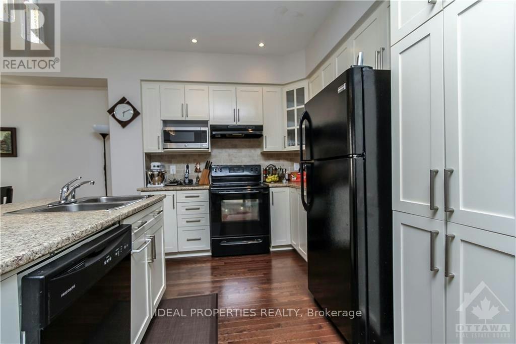 6063 Bluff Drive NORTH, Ottawa, ON, K1V 2L6 - 12
