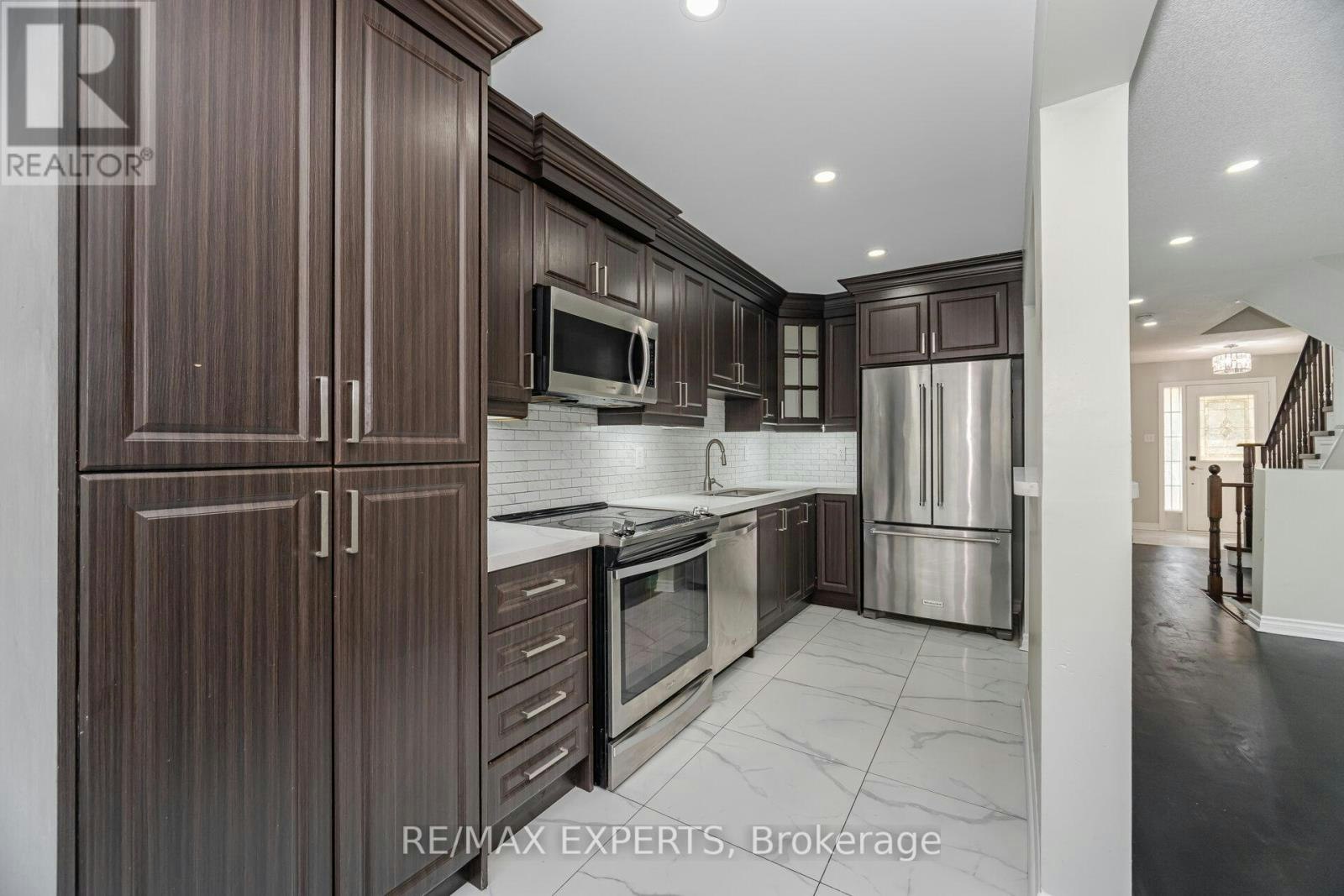 82 Twin Pines Crescent, Brampton, ON, L7A 1M8 - 8