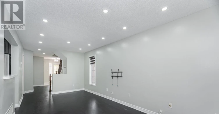 82 Twin Pines Crescent, Brampton, ON, L7A 1M8 - 7