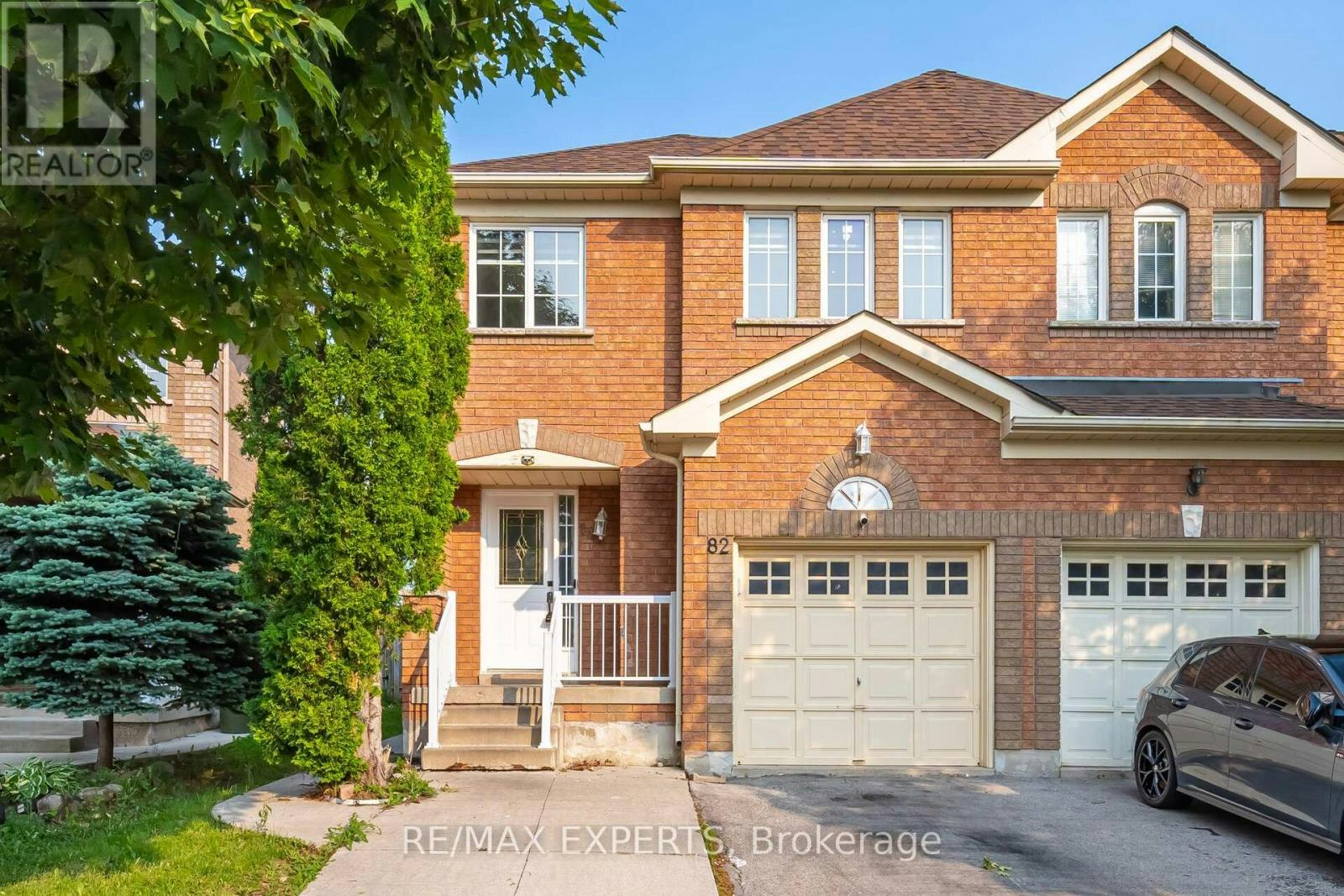 82 Twin Pines Crescent, Brampton, ON, L7A 1M8