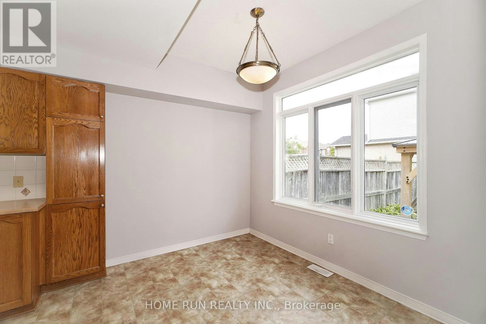 85 Palmadeo Drive, Ottawa, ON, K2J 4Z4 - 21