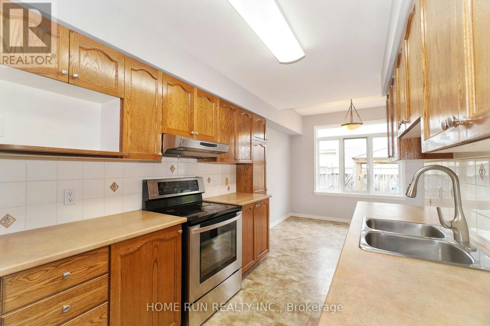 85 Palmadeo Drive, Ottawa, ON, K2J 4Z4 - 16