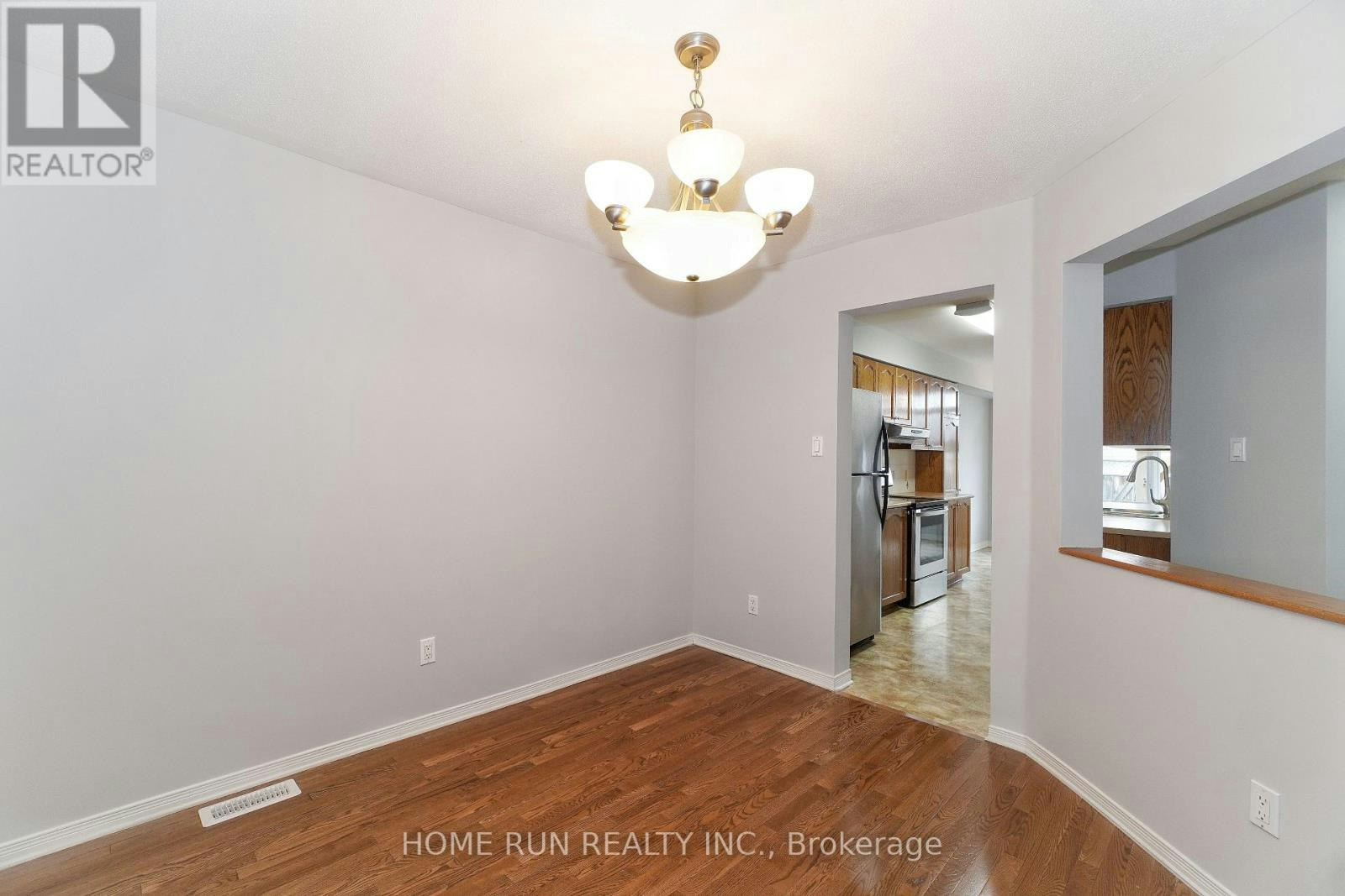 85 Palmadeo Drive, Ottawa, ON, K2J 4Z4 - 14