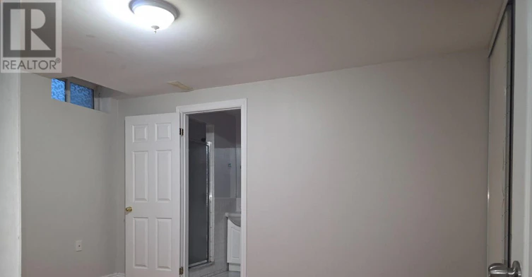 LL-305 Castan Avenue, Markham, ON, L3R 4S2 - 13