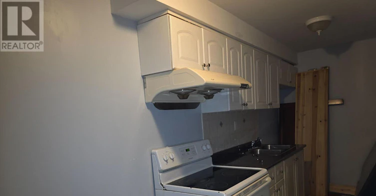 LL-305 Castan Avenue, Markham, ON, L3R 4S2 - 8