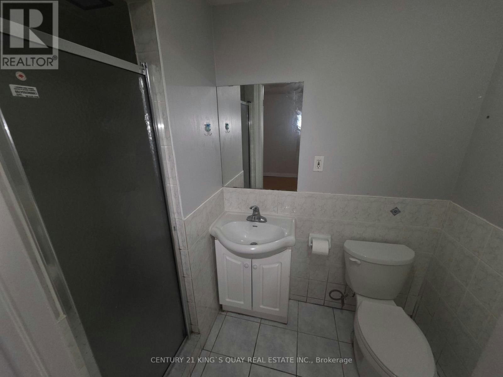LL-305 Castan Avenue, Markham, ON, L3R 4S2 - 12