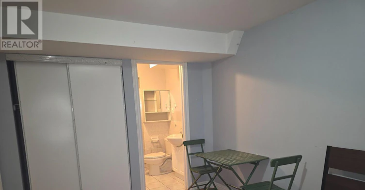 LL-305 Castan Avenue, Markham, ON, L3R 4S2 - 4