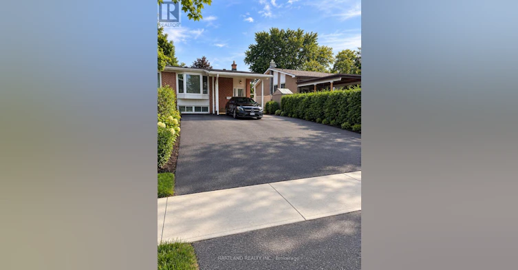 1841 Sandgate Crescent, Mississauga, ON, L5J 2E7
