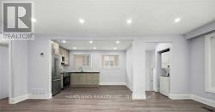 1841 Sandgate Crescent, Mississauga, ON, L5J 2E7 - 3