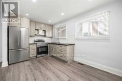 1841 Sandgate Crescent, Mississauga, ON, L5J 2E7 - 4
