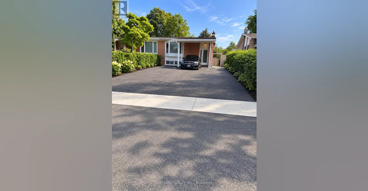 1841 Sandgate Crescent, Mississauga, ON, L5J 2E7 - 2