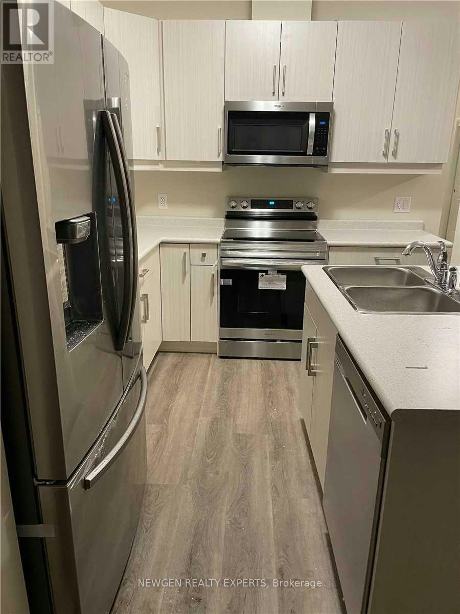 9255 White Oak Avenue, Niagara Falls, ON, L2G 0A4 - 2