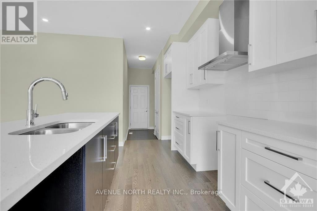 179 Lumen Place, Ottawa, ON, K1C 1T1 - 12