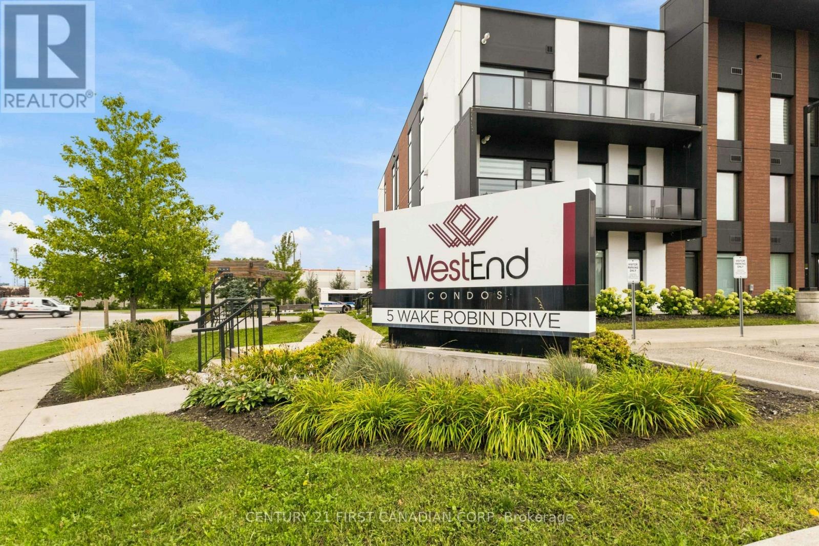311-5 Wake Robin Drive, Kitchener, ON, N2S 3L5 - 3