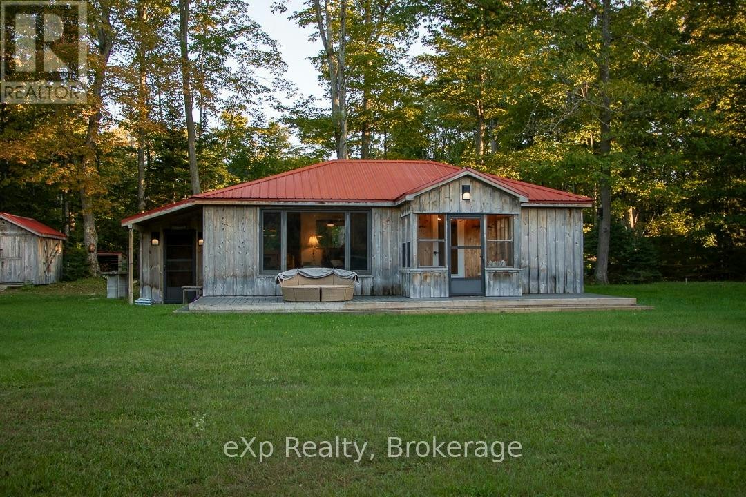 426 Huron Road, South Bruce Peninsula, ON, N0H 2T0