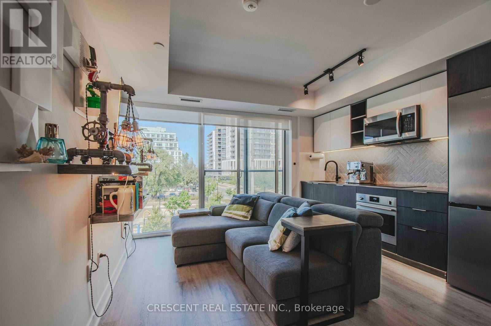 314-36 Zorra Street, Toronto, ON, M8Z 0G5 - 9