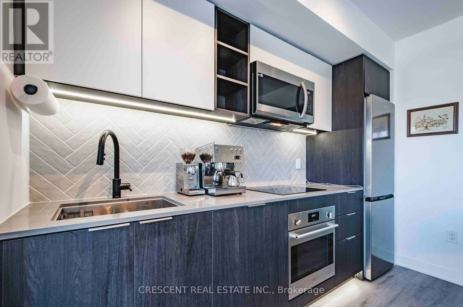 314-36 Zorra Street, Toronto, ON, M8Z 0G5 - 14