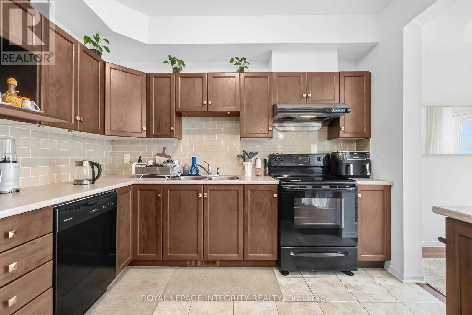 385 Via Verona Avenue, Ottawa, ON, K2J 5X8 - 13