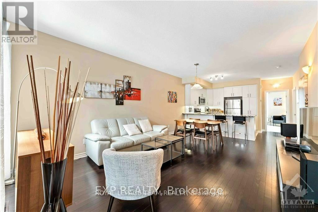 236 Pembina Private, Ottawa, ON, K4M 0G7 - 4