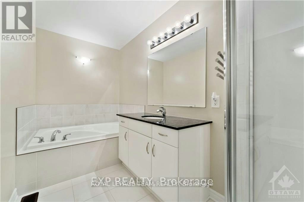 236 Pembina Private, Ottawa, ON, K4M 0G7 - 14