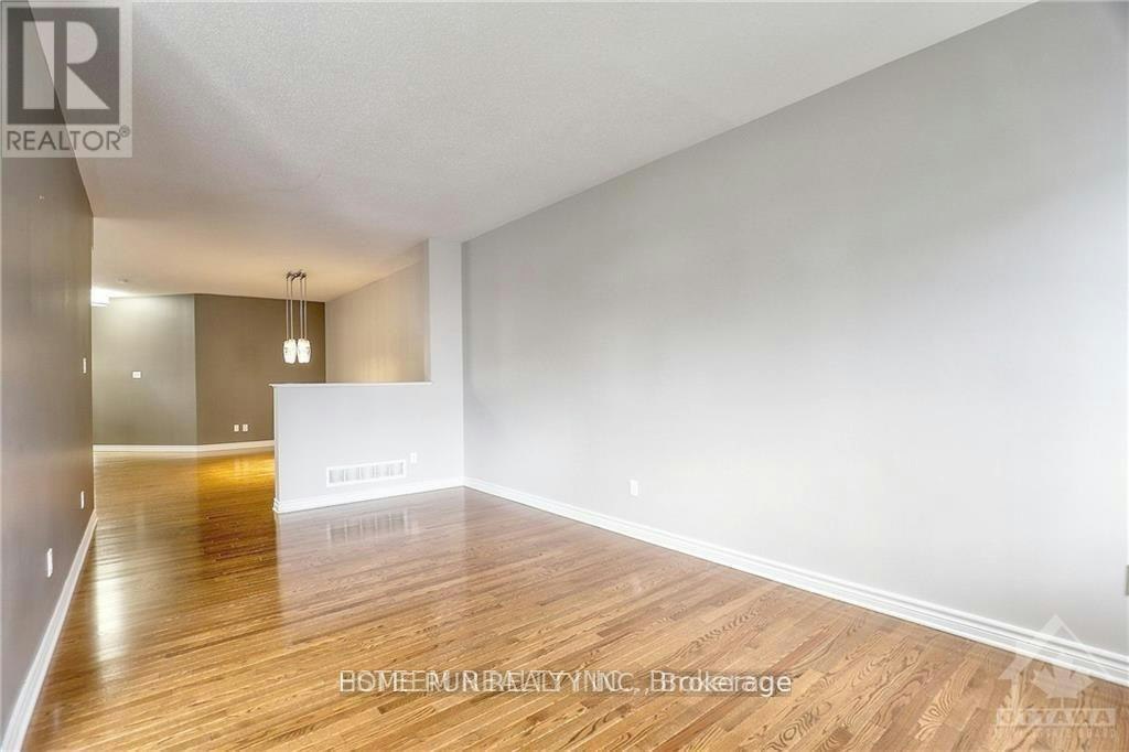 206 Broxburn Crescent, Ottawa, ON, K2J 0N7 - 11