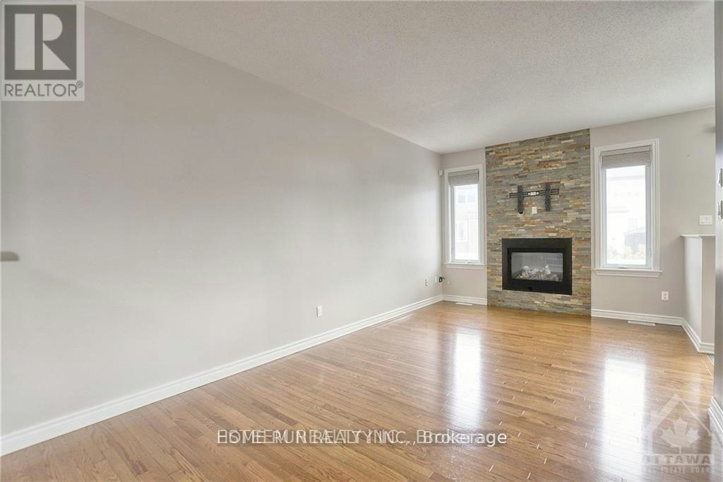 206 Broxburn Crescent, Ottawa, ON, K2J 0N7 - 10