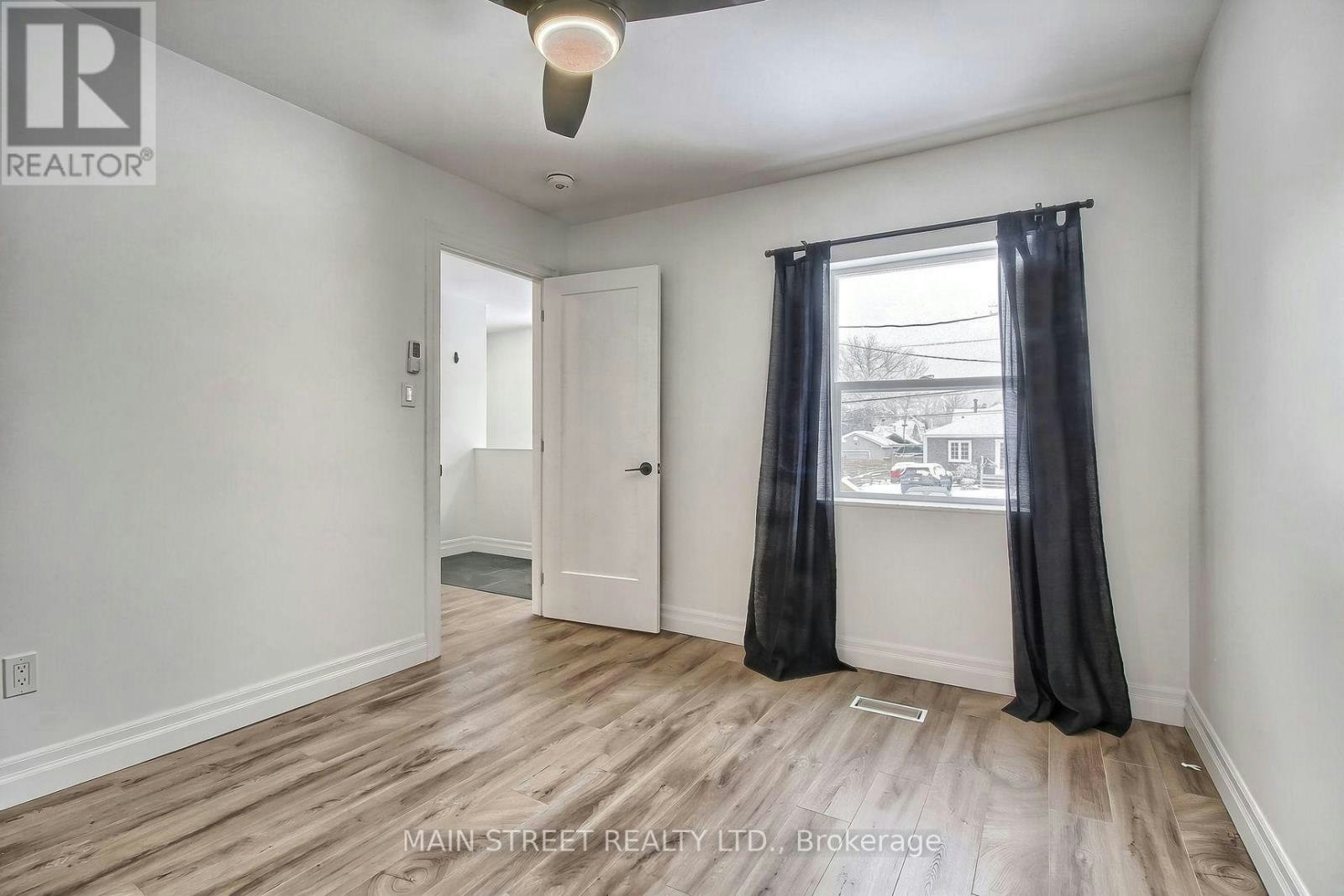 B-27 Jacksons Point Avenue, Georgina, ON, L0E 1L0 - 9