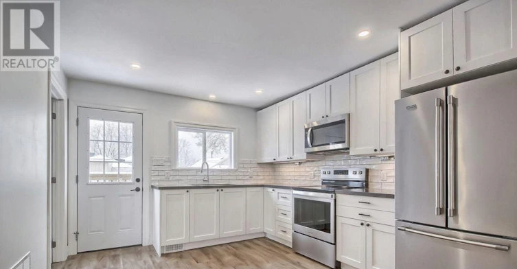 B-27 Jacksons Point Avenue, Georgina, ON, L0E 1L0 - 5