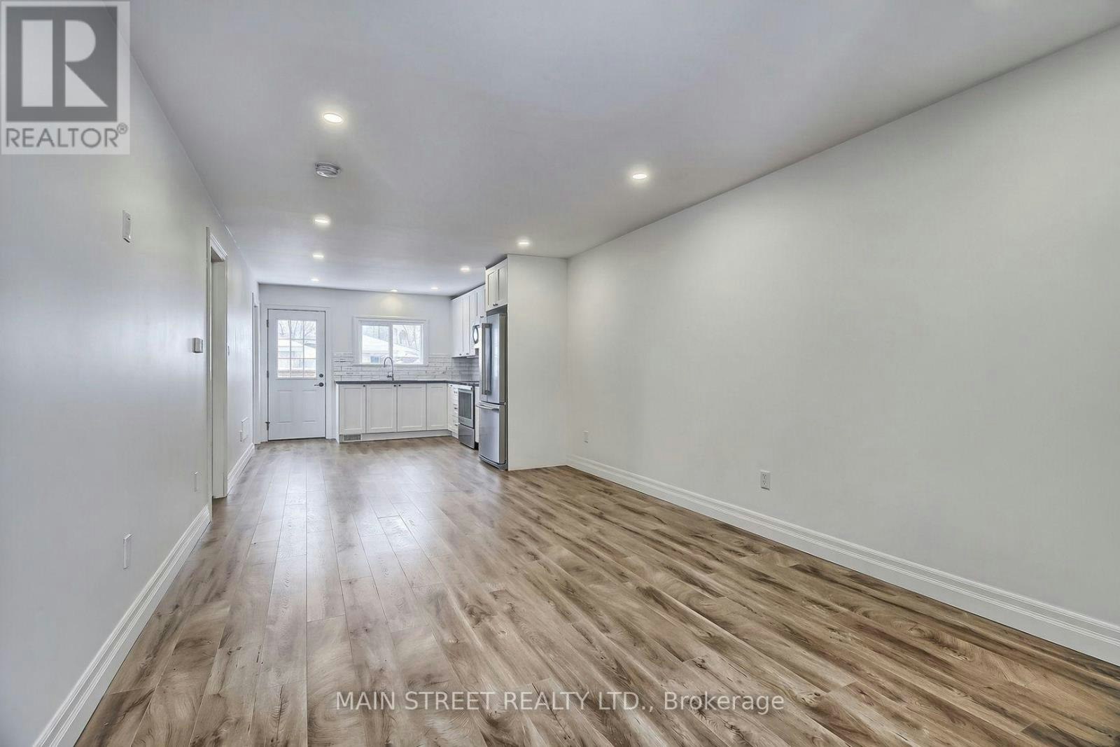 B-27 Jacksons Point Avenue, Georgina, ON, L0E 1L0 - 4