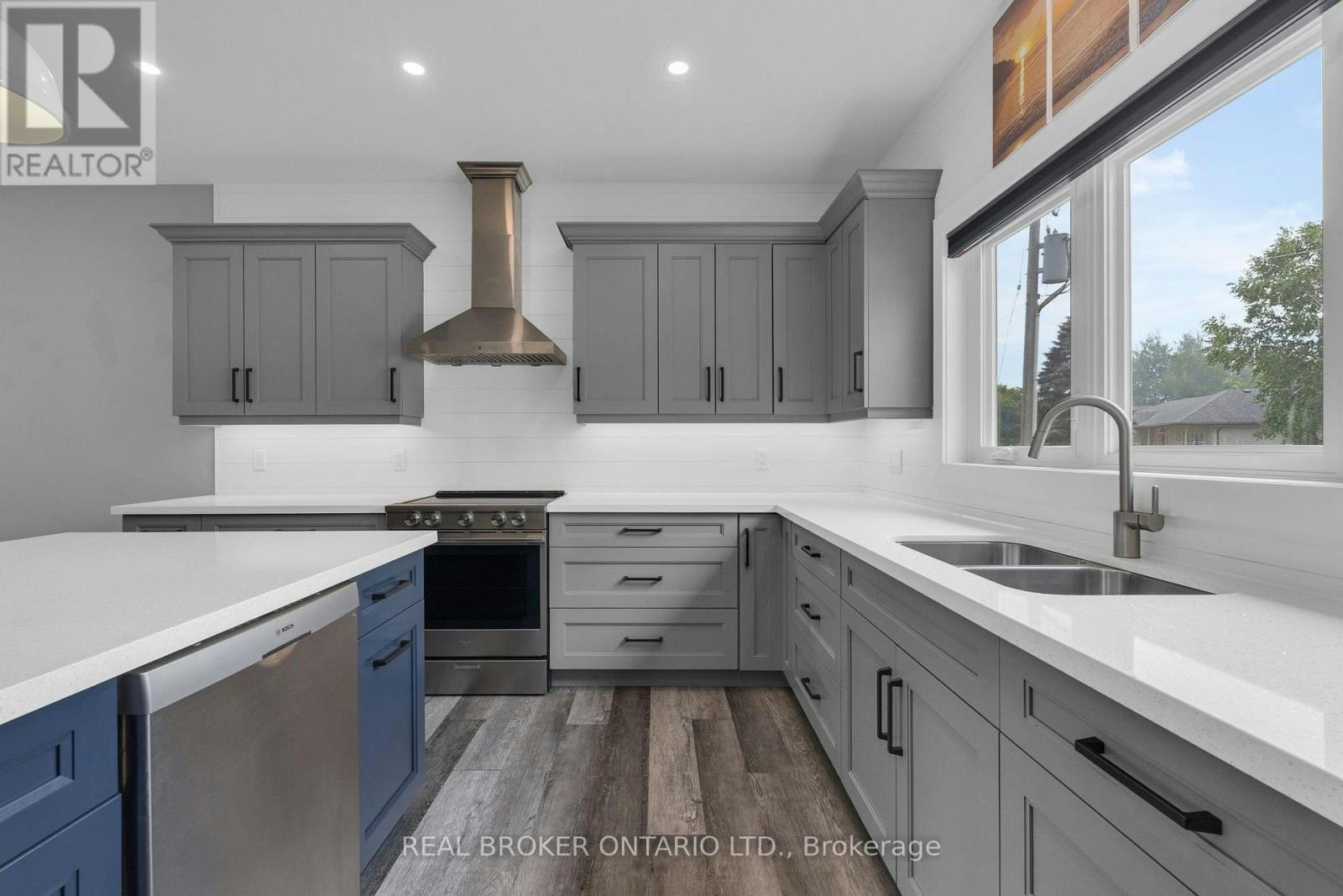 46 Brick Pond Road, Severn, ON, L0K 1E0 - 3
